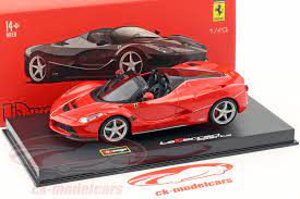 Bburago 1:18 Ferrari Signature Laferrari Car - Red