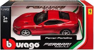 Bburago Signature  Ferrari Portofino Box Plexi  Diecast Model  1:43 Car - Red