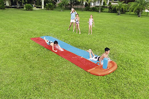 لعبة سباق الزحليقة المائية للأطفال الصغار من صنع بيست واي