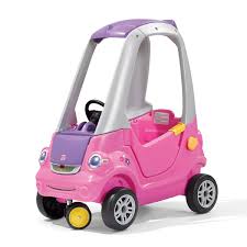 سيارة كوبيه للركوب سهلة الدوران باللون الوردي