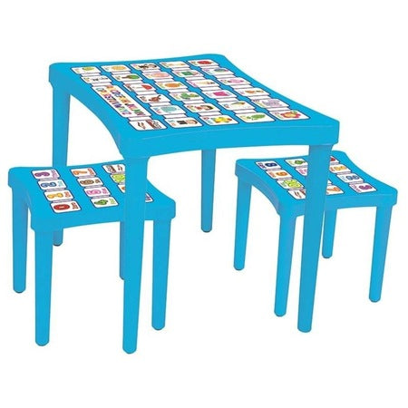 Story Table With two Stools